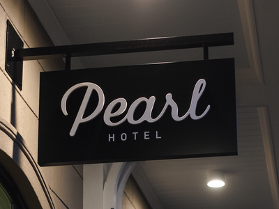 Pearl Hotel sign
